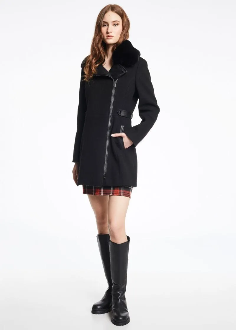 Cappotto con dettagli in eco pelle