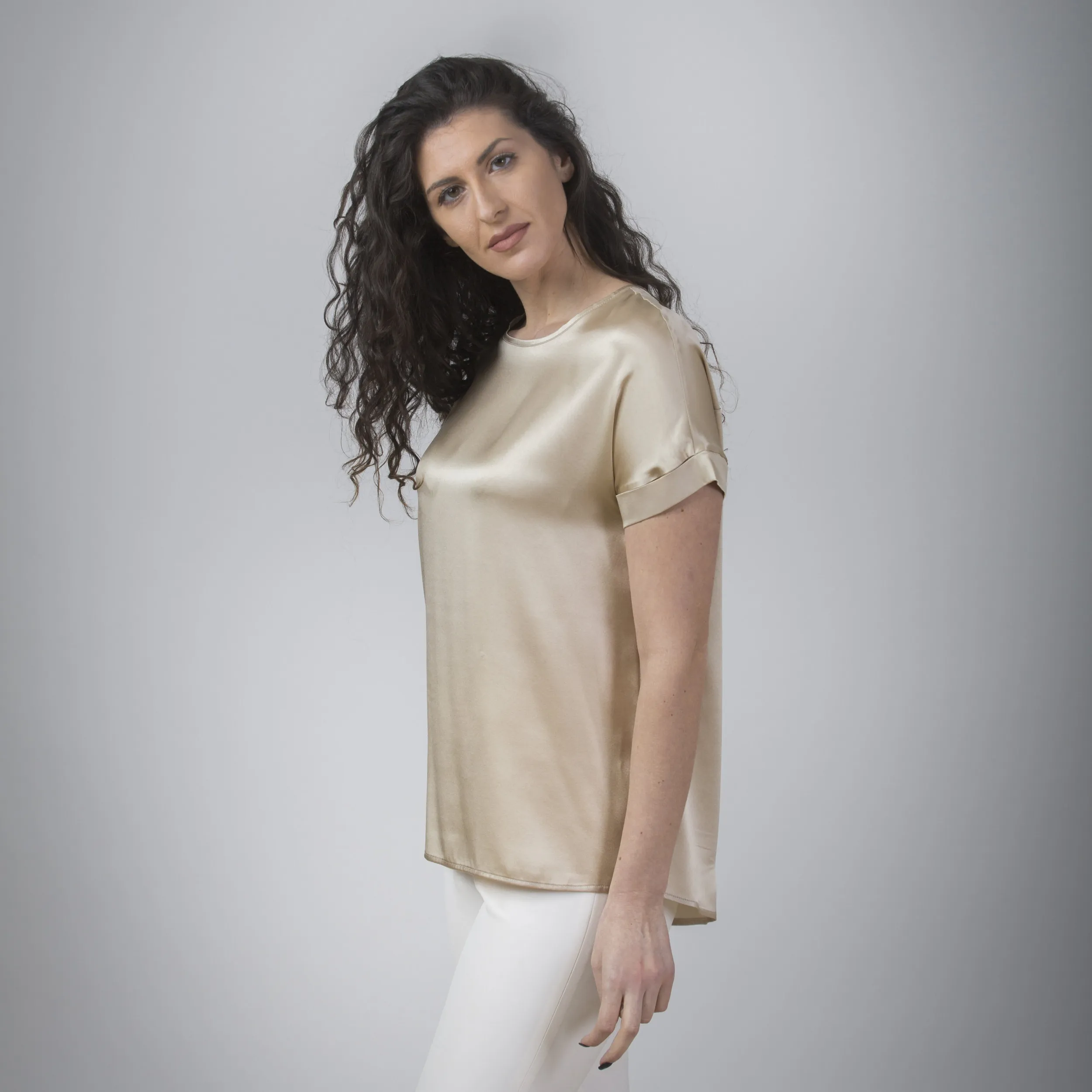Maglia in seta a mezza manica