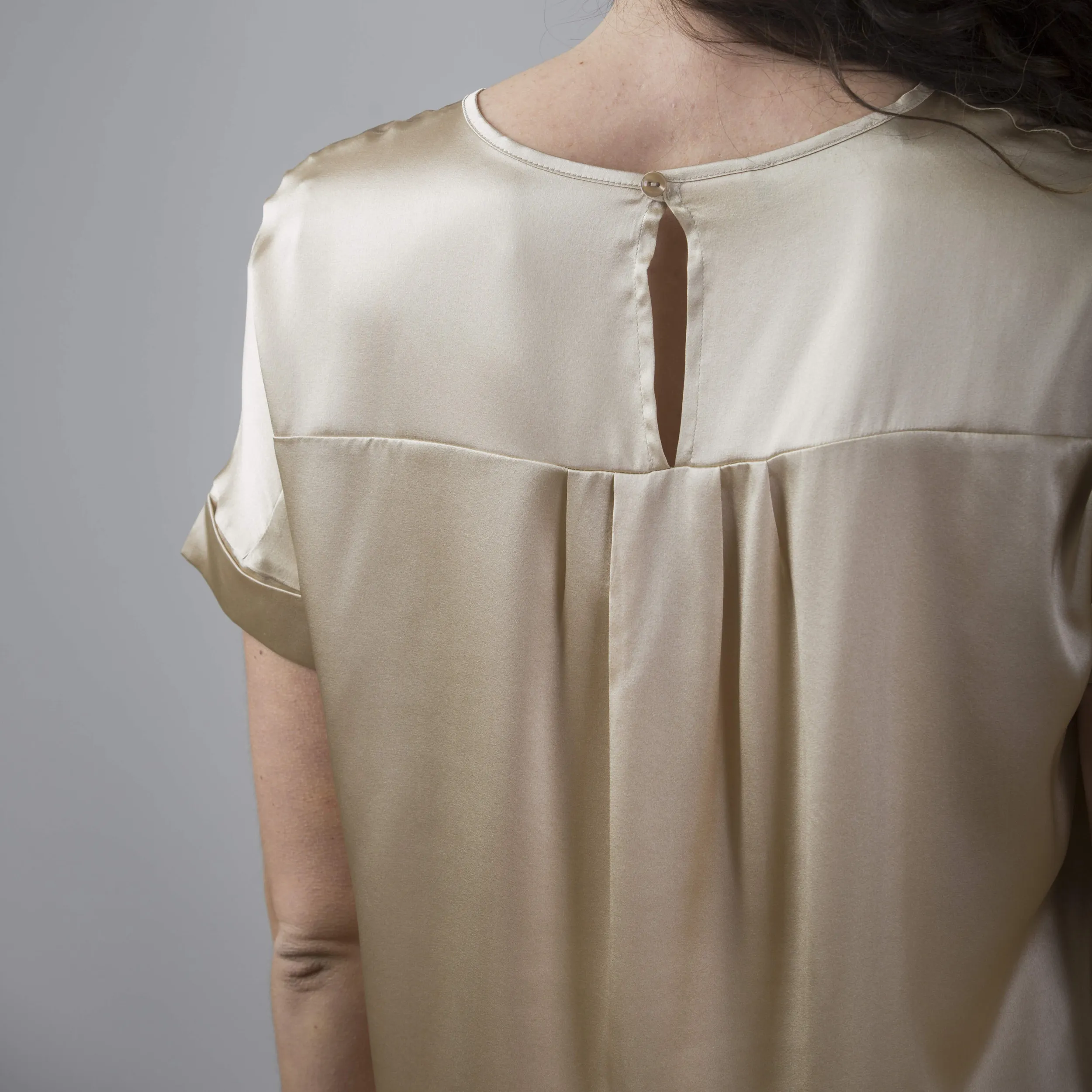 Maglia in seta a mezza manica