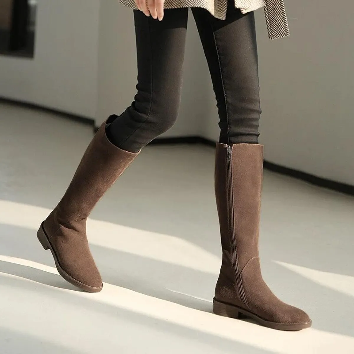 Nuova donna in pelle scamosciata invernale con tacco spesso stivali da donna stivali da equitazione caldi stivali alti antiscivo