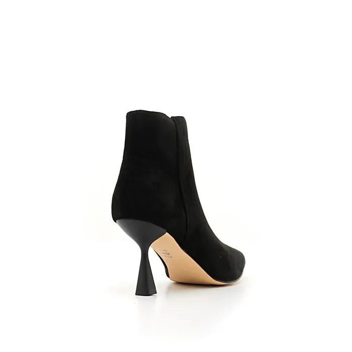 SCARPE CON TACCO ALCANTARA
