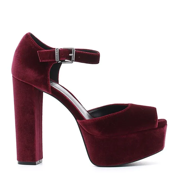 SCARPE CON TACCO RUBINO