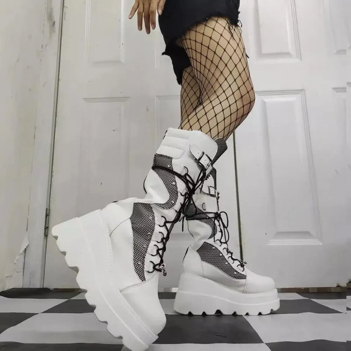 Stivali alti da donna Stivali a metà polpaccio Cosplay Stivali con zeppa con piattaforma alta 2023 Autunno estivo Nuovo designer