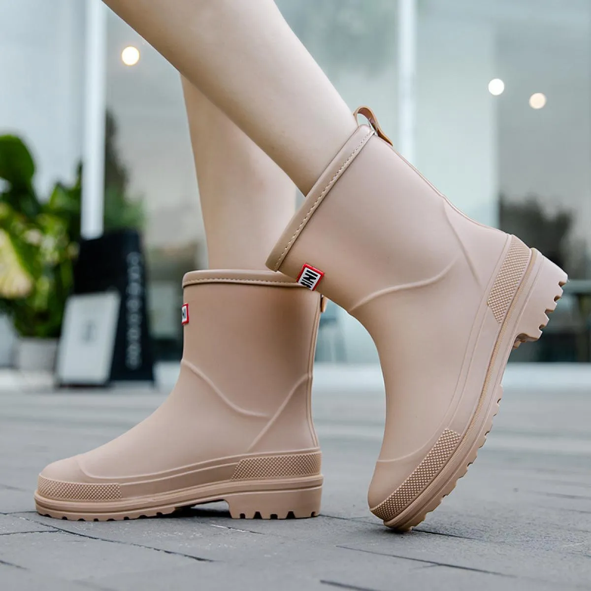 Stivali da pioggia da donna Impermeabili antiscivolo Stivali da pioggia a metà polpaccio Scarpe di gomma in PVC Punta tonda Copr