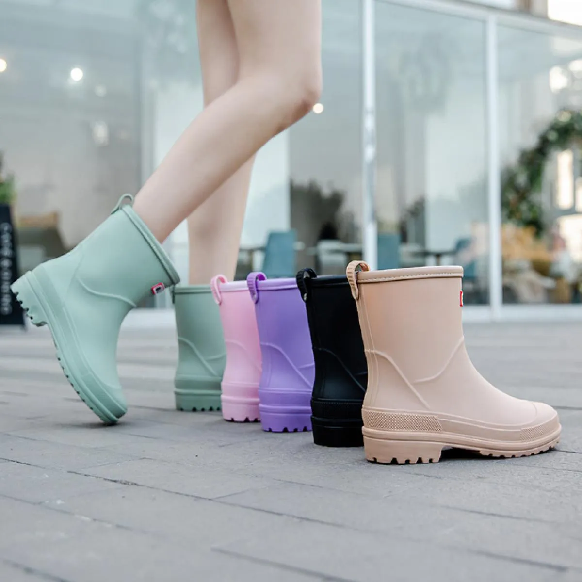 Stivali da pioggia da donna Impermeabili antiscivolo Stivali da pioggia a metà polpaccio Scarpe di gomma in PVC Punta tonda Copr