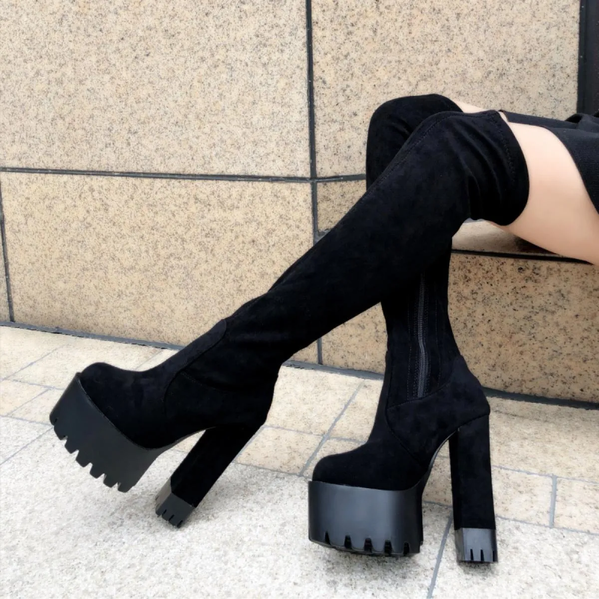 Stivali lunghi sopra il ginocchio Stivali da donna in pelle scamosciata con tacco alto 14 cm Stivali impermeabili con plateau e