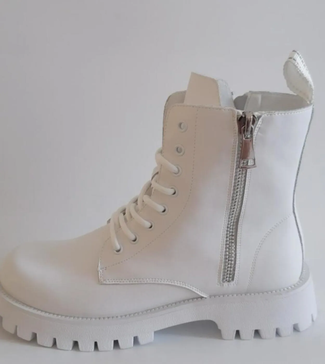 Stivali militari bianchi per uomo suola spessa scarpe da strada moda uomo scarpe da barca da uomo impermeabili casual